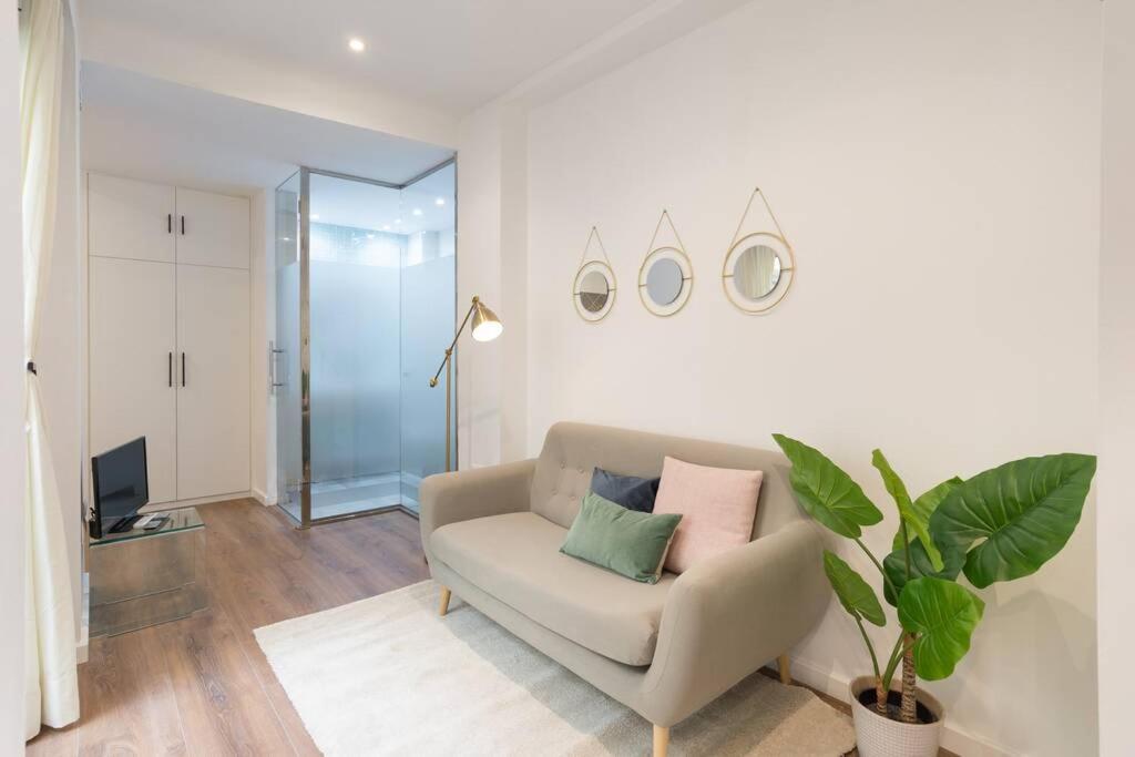 Апартаменты Tgh/ Malaga Center Luxury Style Экстерьер фото
